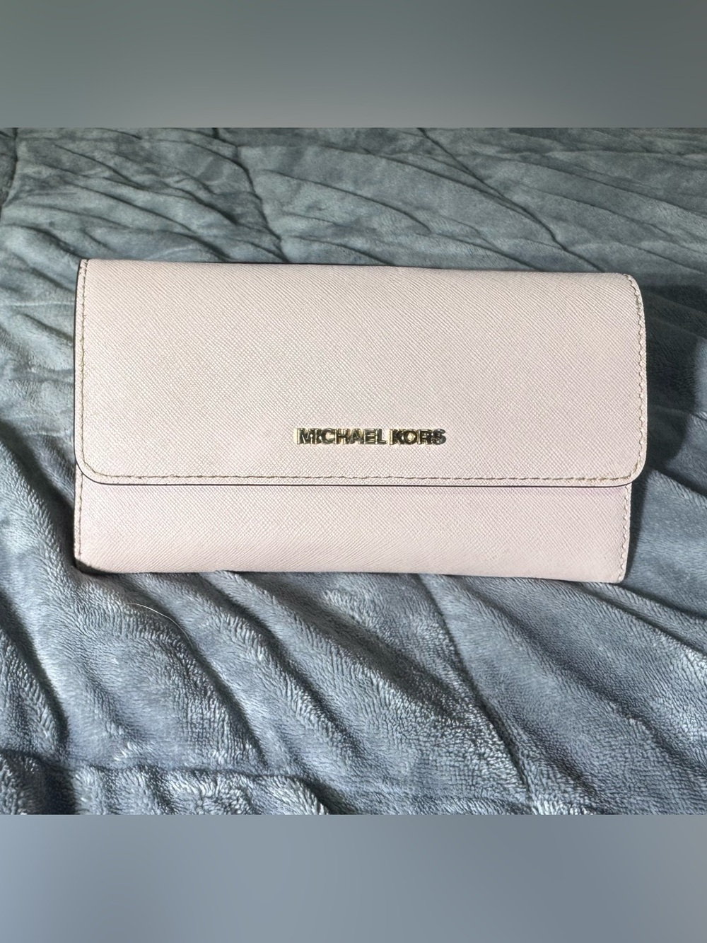 Michael Kors Light Pink Saffiano Wallet with Gold Logo